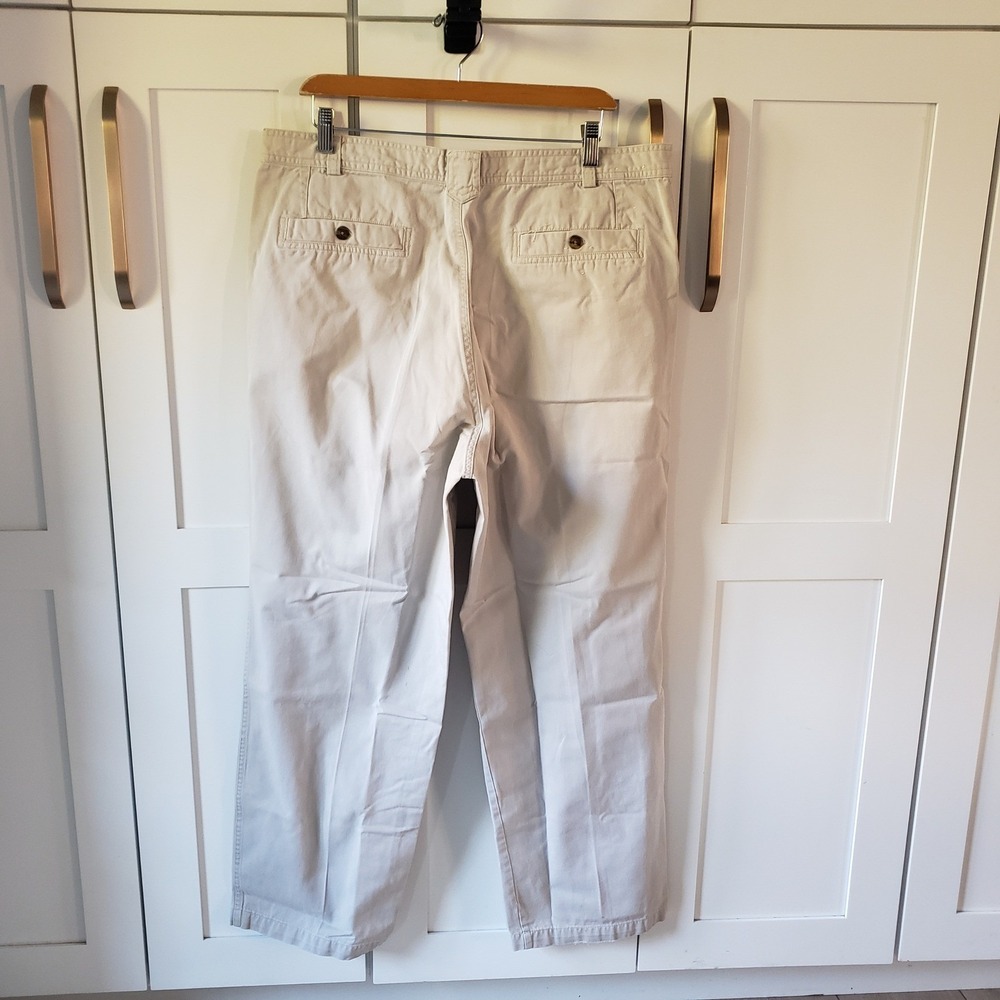 Mens 38 Chino Pants Bundle 3Pc Levis Tommy Hilfiger Preppy Casual Golf Trousers - Picture 5 of 12